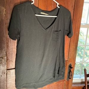 Grey V-neck basic tee
